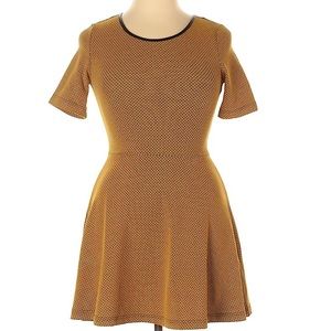 H&M short sleeve mini dress